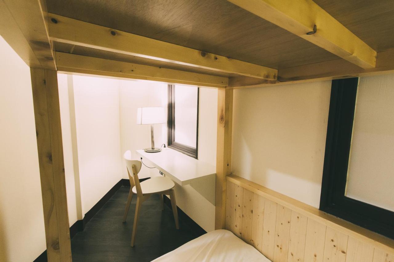 阿信輕旅 Apartment ไถหนาน ภายนอก รูปภาพ