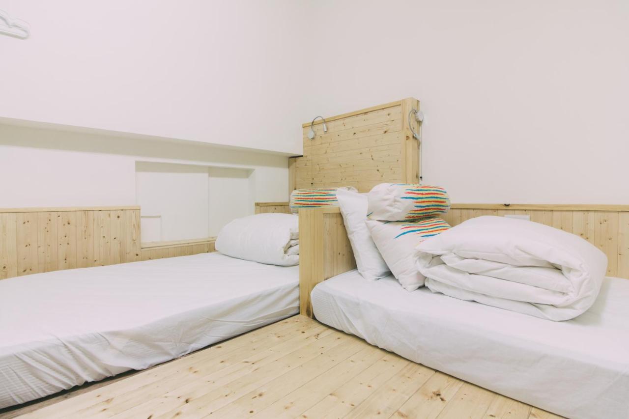 阿信輕旅 Apartment ไถหนาน ภายนอก รูปภาพ