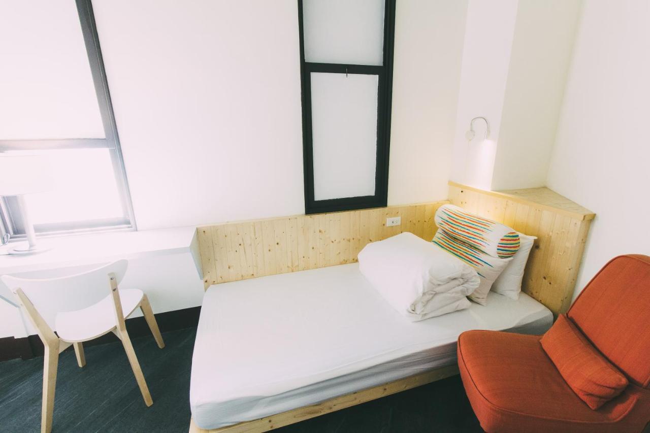 阿信輕旅 Apartment ไถหนาน ภายนอก รูปภาพ