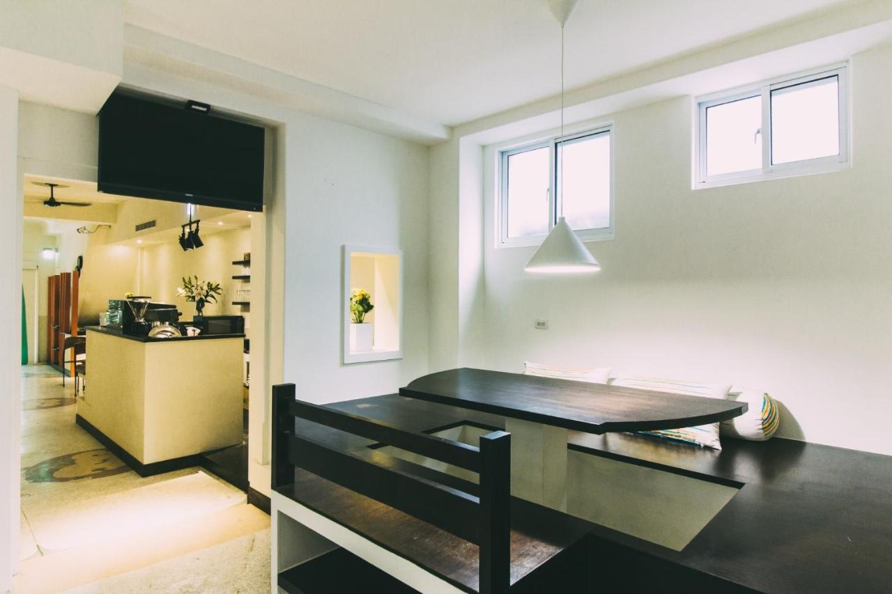阿信輕旅 Apartment ไถหนาน ภายนอก รูปภาพ